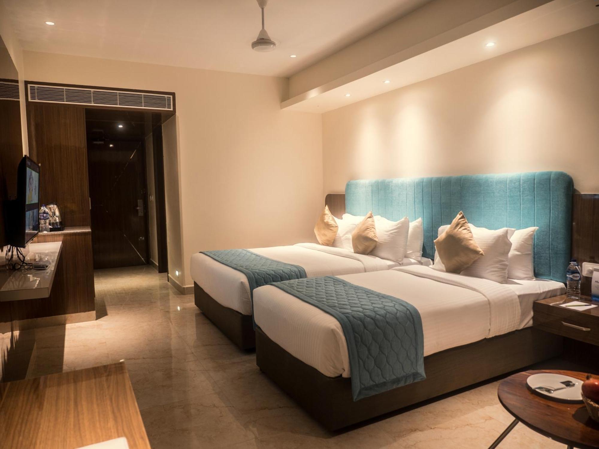 Misty Ocean - A Bergamont Group Of Hotel Kuilapalayam Exterior foto
