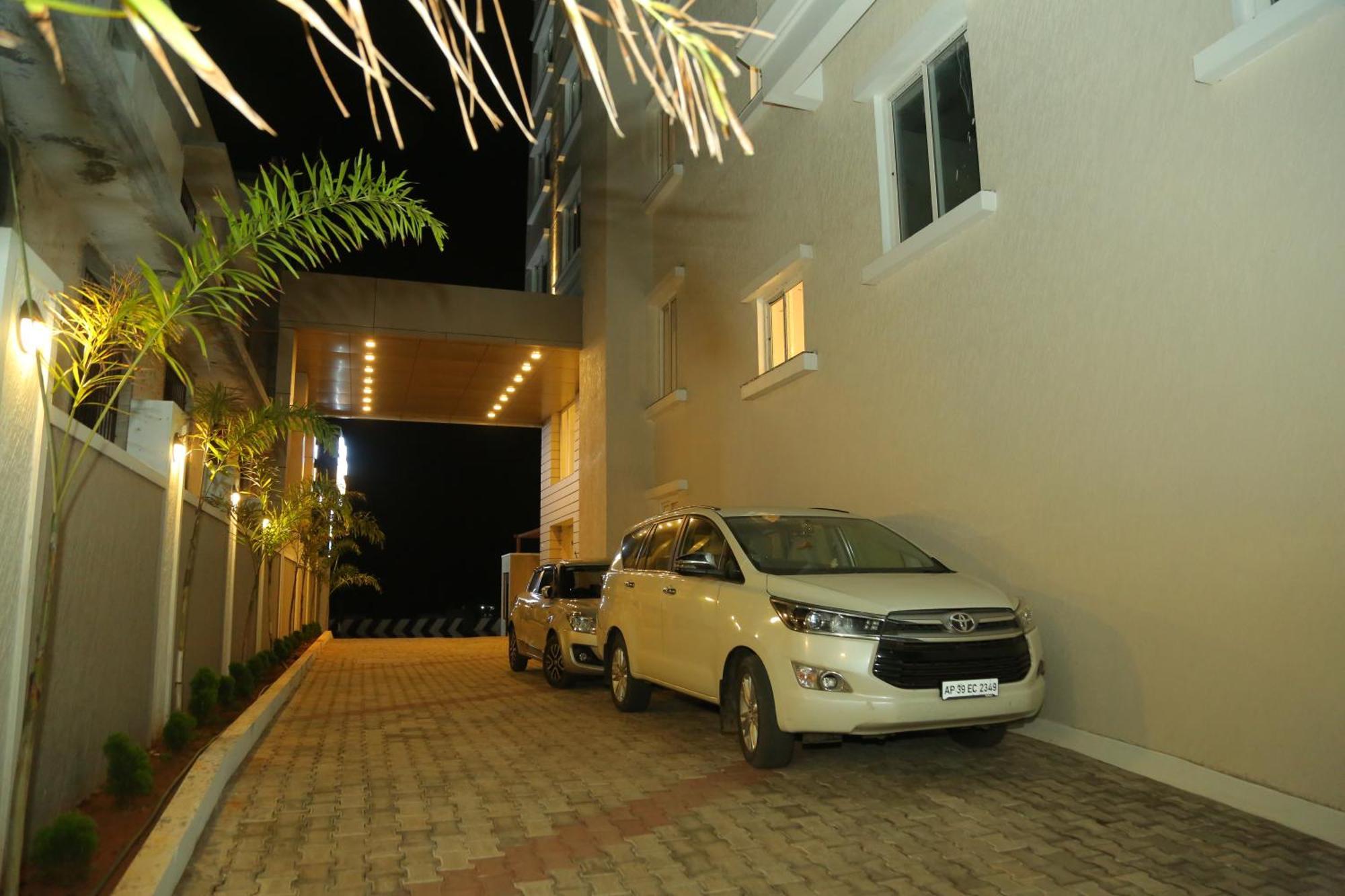 Misty Ocean - A Bergamont Group Of Hotel Kuilapalayam Exterior foto