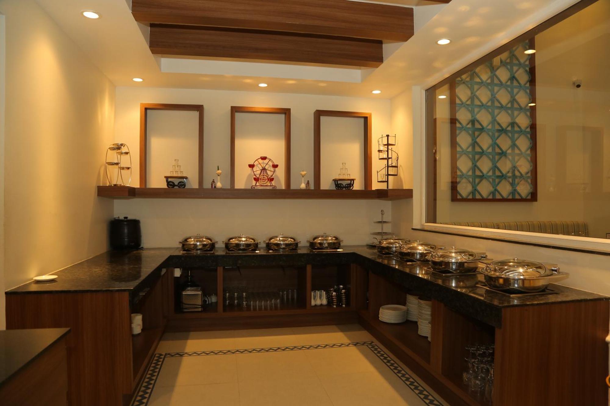 Misty Ocean - A Bergamont Group Of Hotel Kuilapalayam Exterior foto